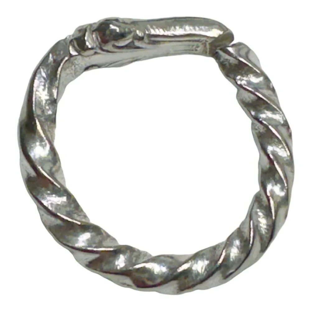 Antique British Silverware Ring Artisan Crafted from Silver Plated Bread Fork - Picture 6 of 14